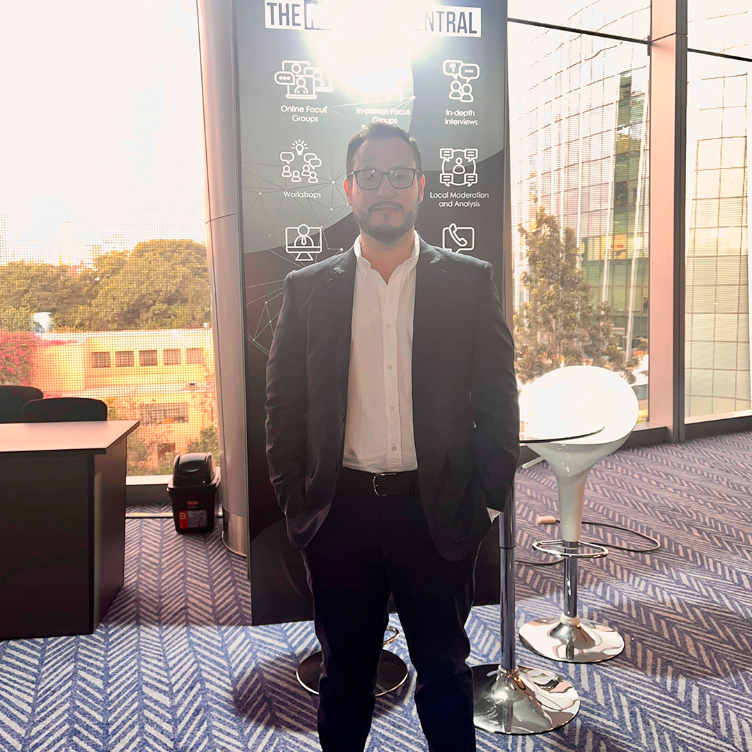 Mesa de trabajo 1 copia 2